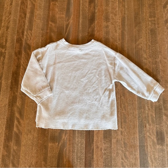 Zara Oversized Sweater - Picture 2 of 4